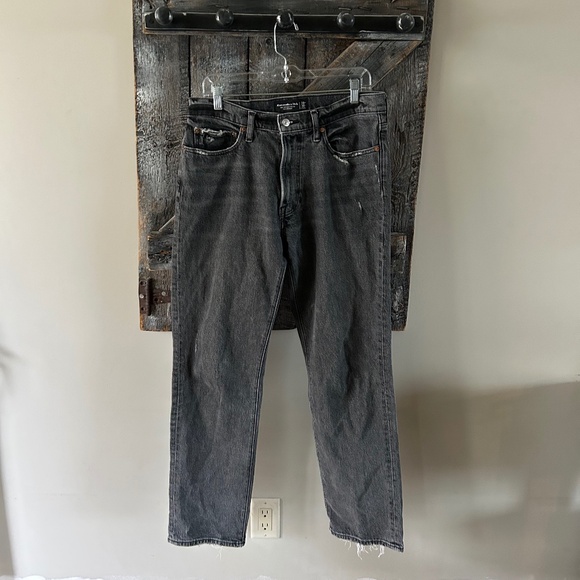 Men's Abercrombie & Fitch Faded Black Denim Jeans - Picture 1 of 2